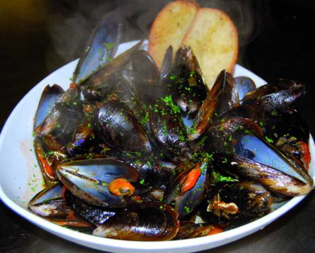 Zuppa di Cozze alla marinara